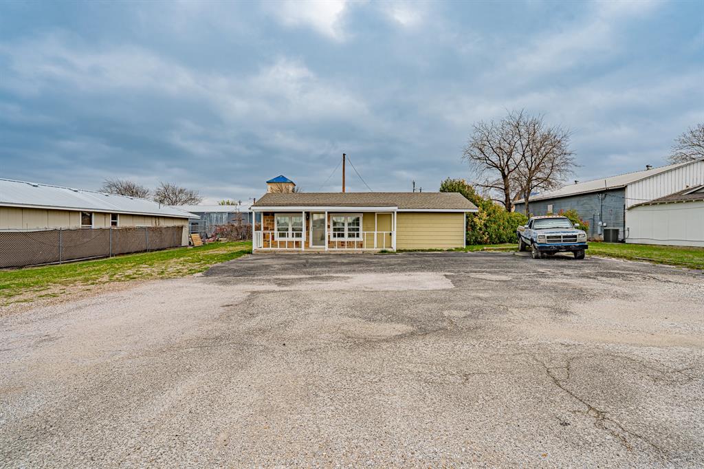 301 Eastridge Road Property Photo 10