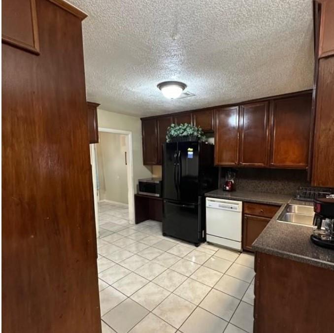 2438 Five Mile Circle Property Photo 6
