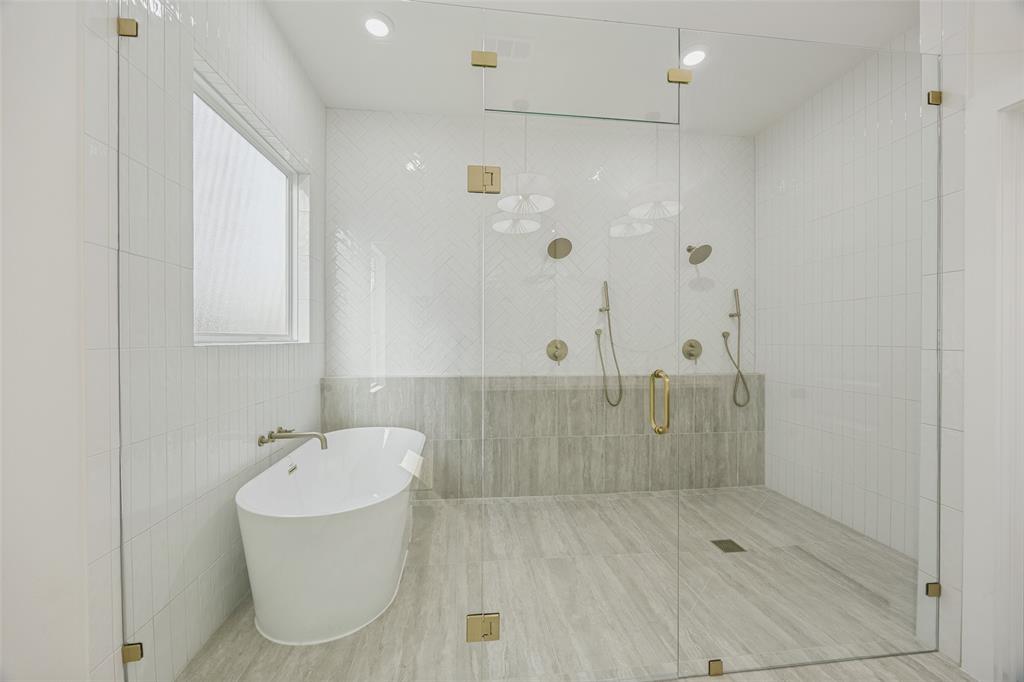 3910 Harlingen Property Photo 8