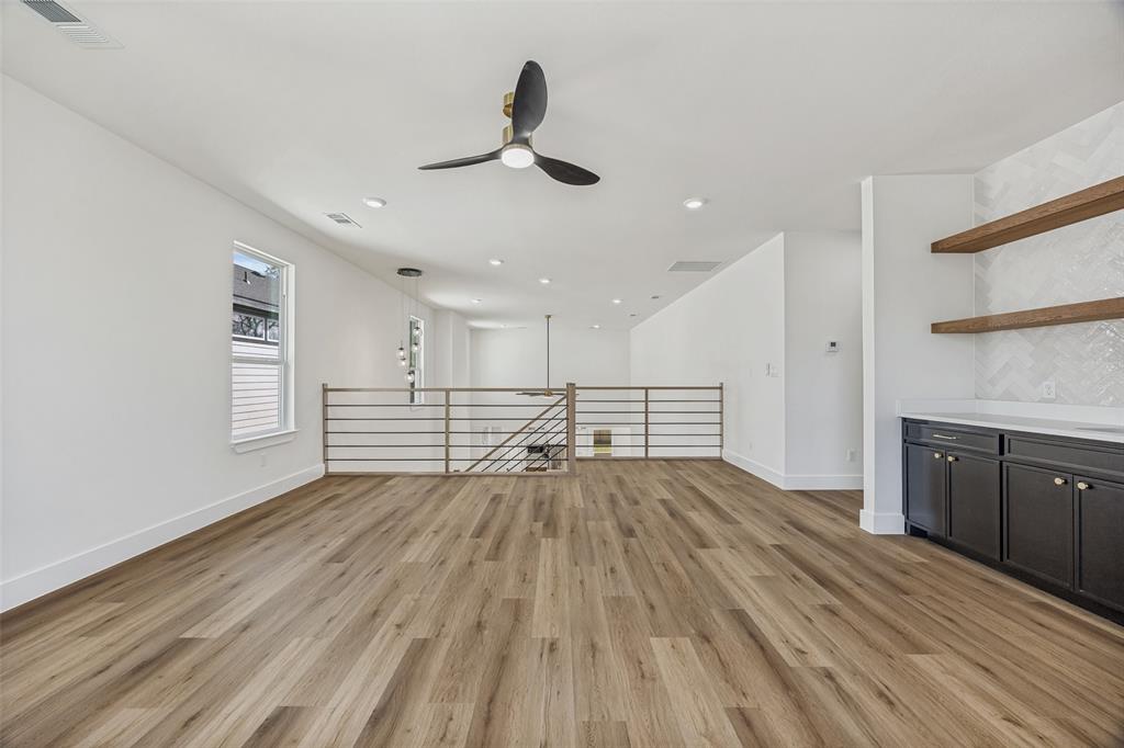 3910 Harlingen Property Photo 12
