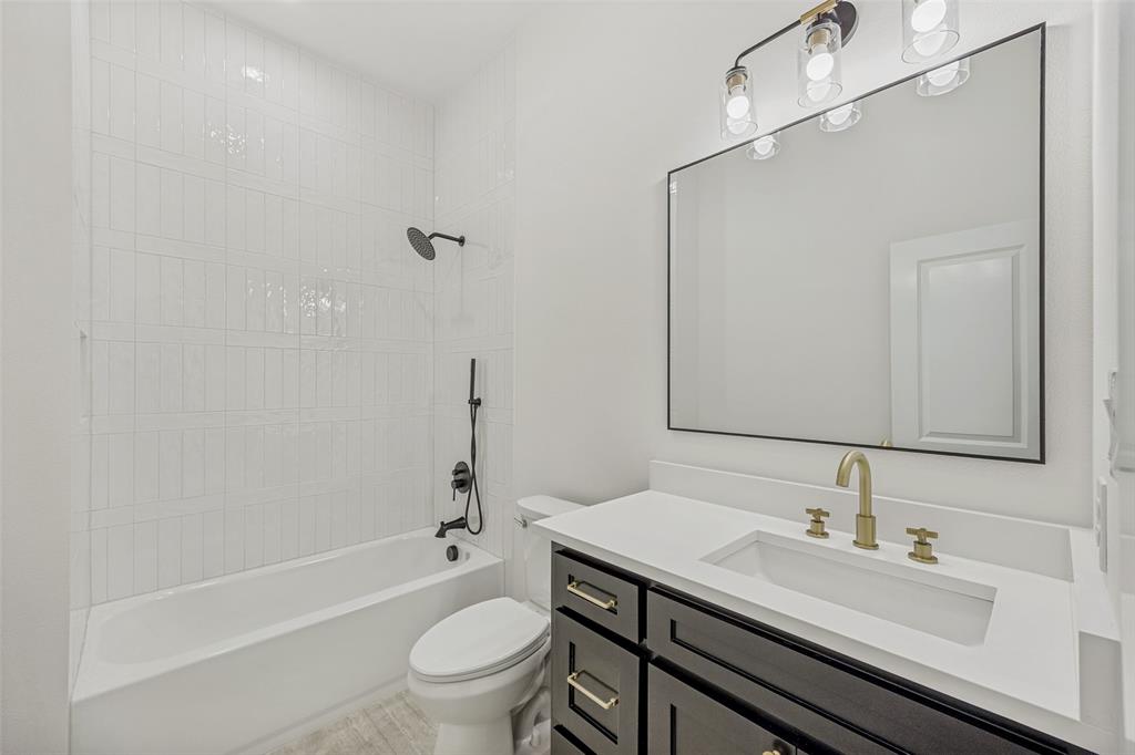 3910 Harlingen Property Photo 18
