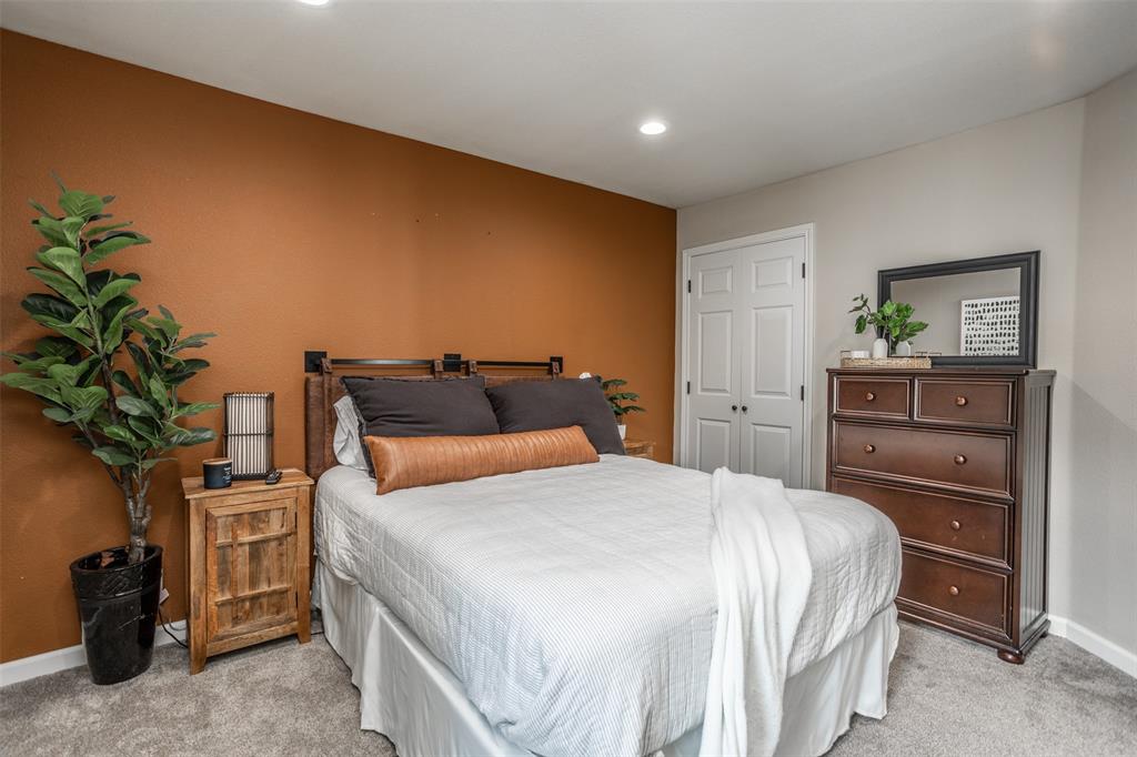 78 Park Lane Property Photo 25
