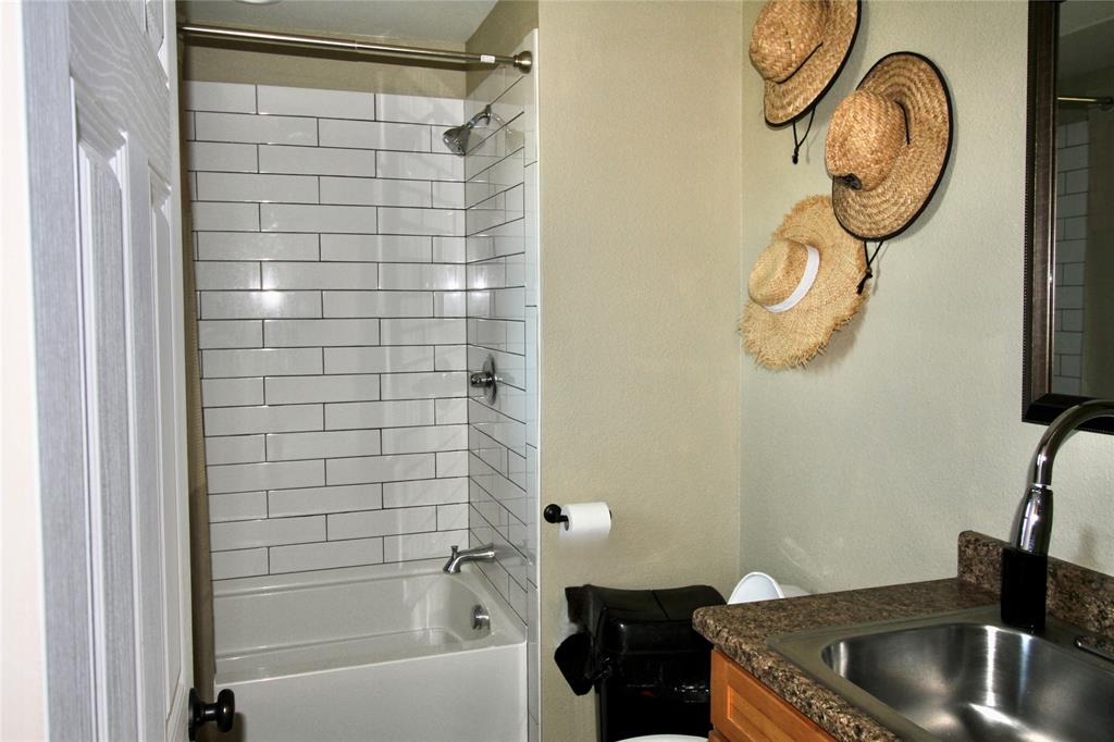 78 Park Lane Property Photo 35