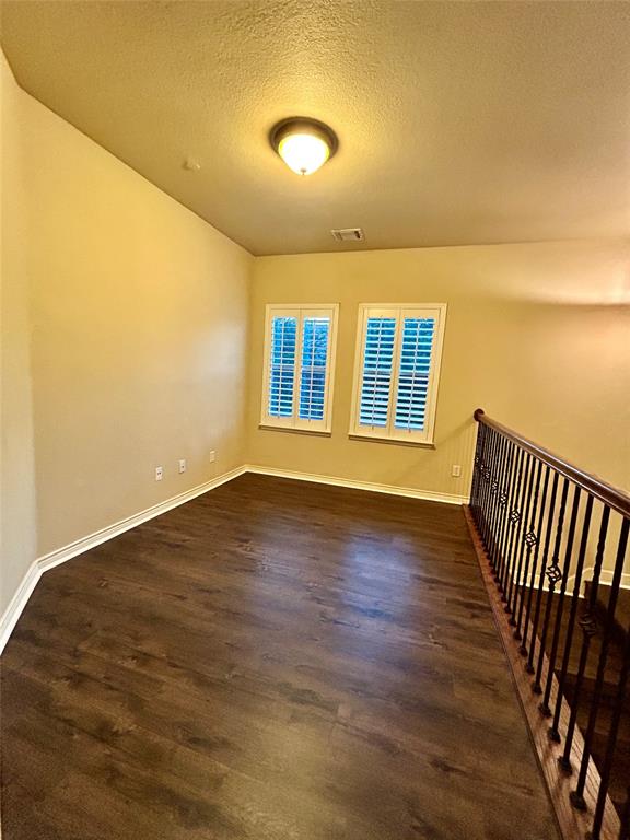 8924 Papa Trail Property Photo 10