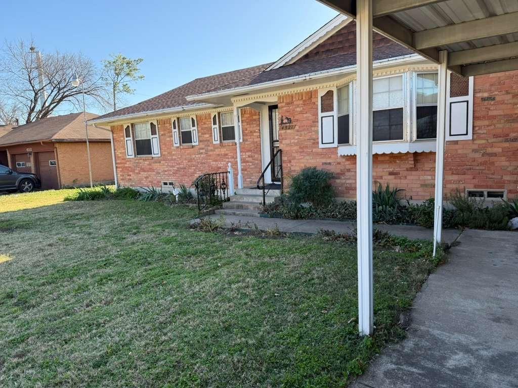4521 Oleander Trail Property Photo 1