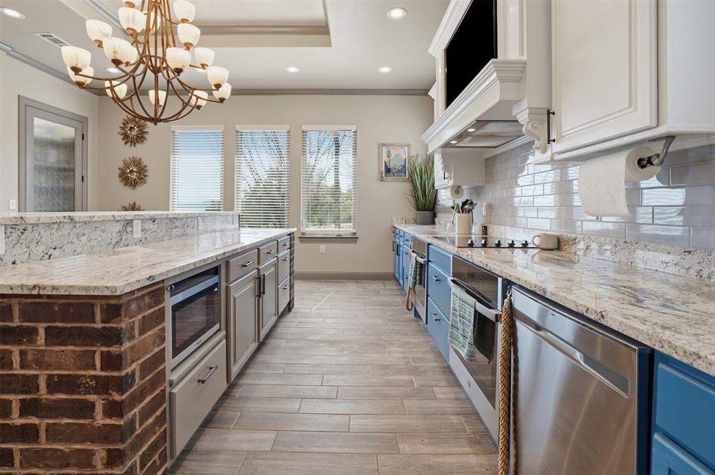 186 Long Drive Property Photo 13