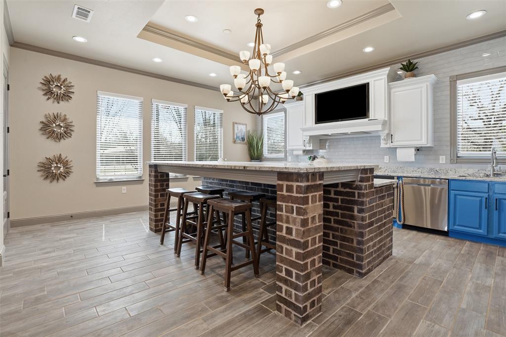 186 Long Drive Property Photo 14