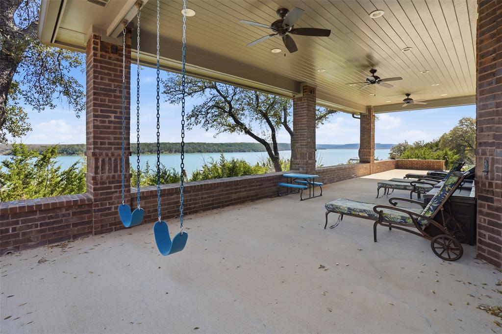 186 Long Drive Property Photo 32