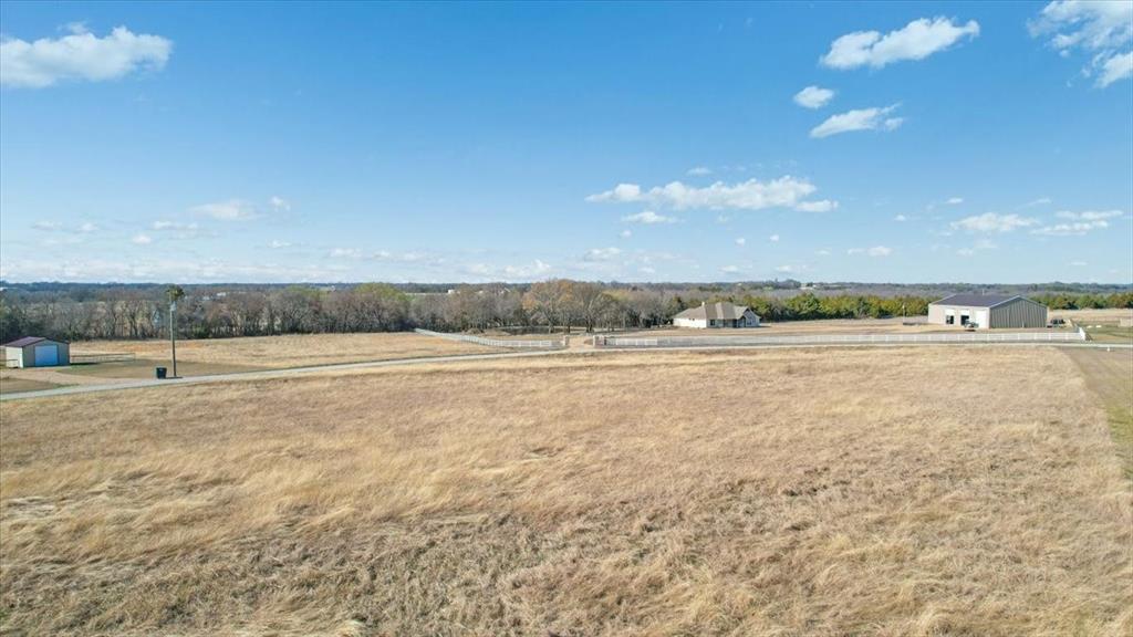 301 Marshall Circle Property Photo 6