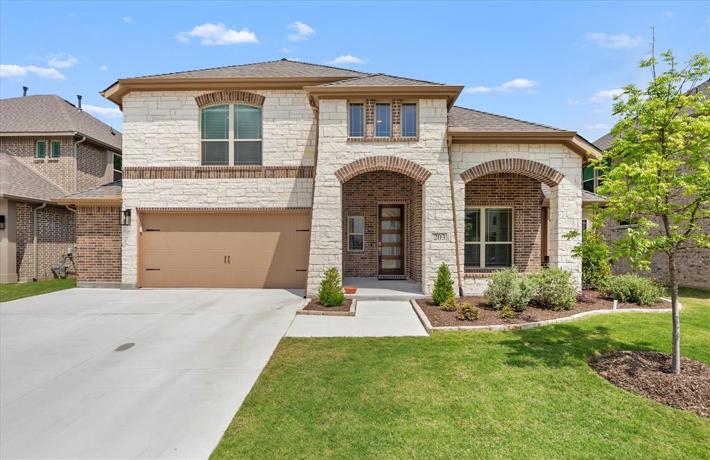 203 Dove Haven Drive Property Photo 1