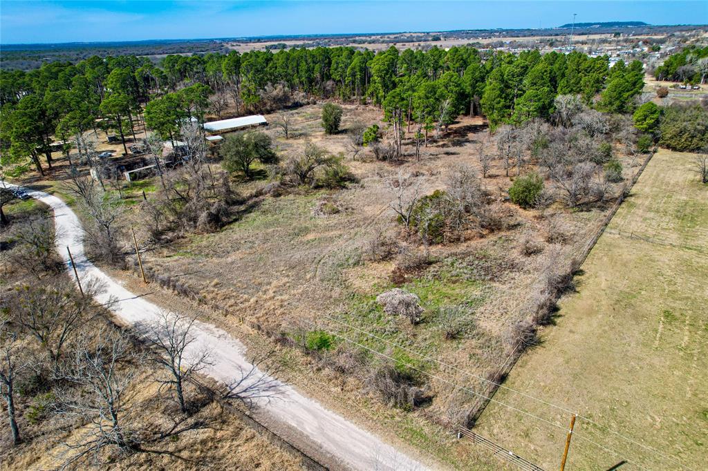 300 Cowboy Court Property Photo 9