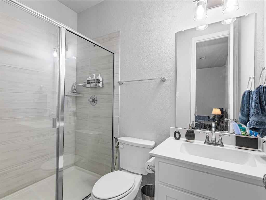 1606 Evening Primrose Drive Property Photo 21