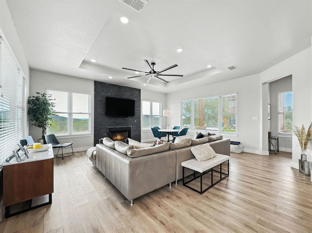 3007 Shoreside Point Property Photo 10