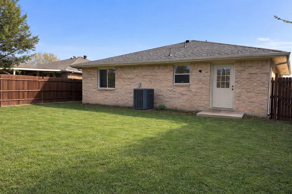 3819 Kiest Valley Court Property Photo 14