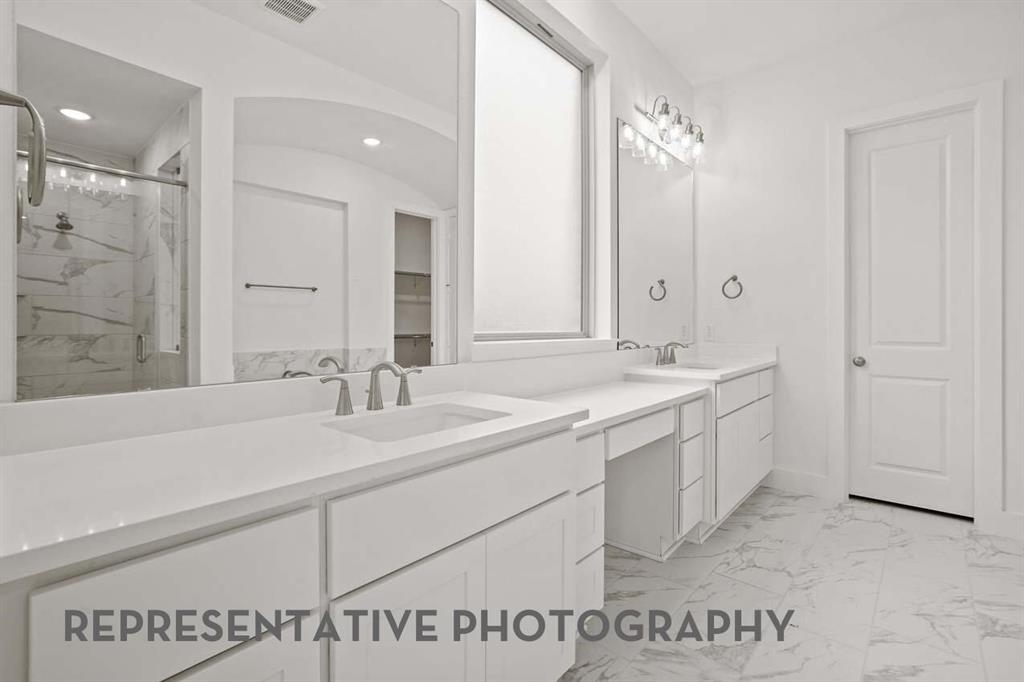 1841 Acoma Way Property Photo 11
