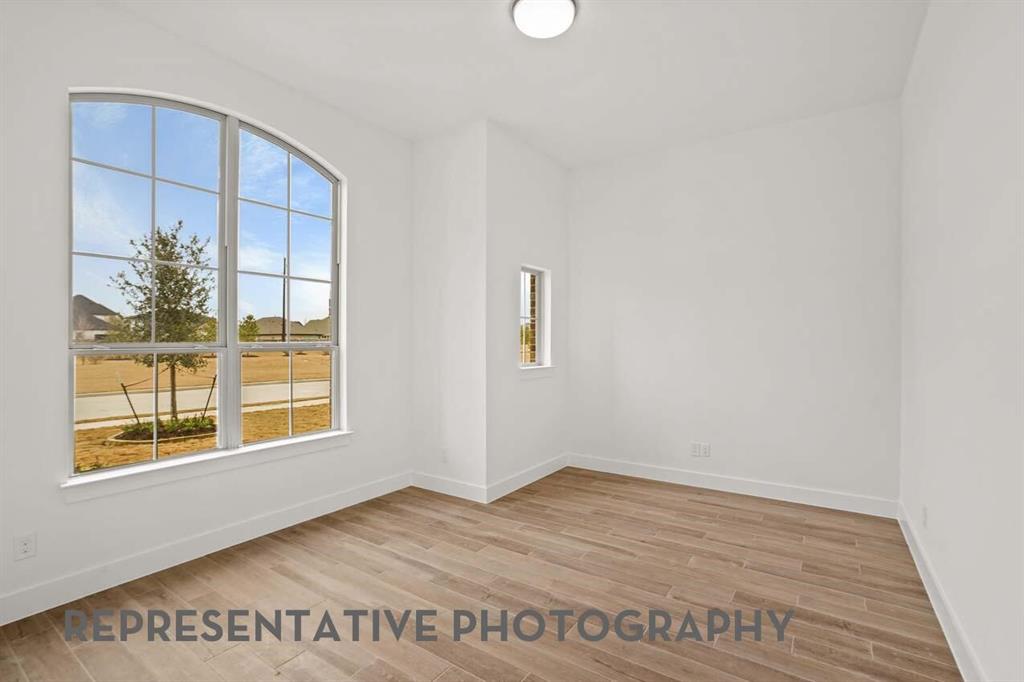 1841 Acoma Way Property Photo 13