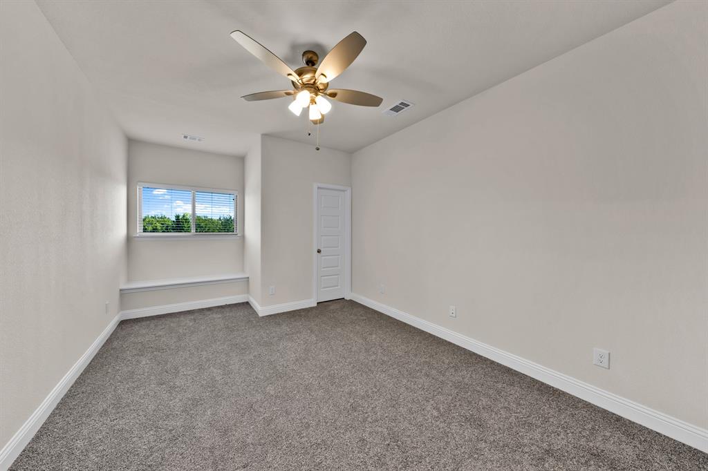 440 Steppe Property Photo 34