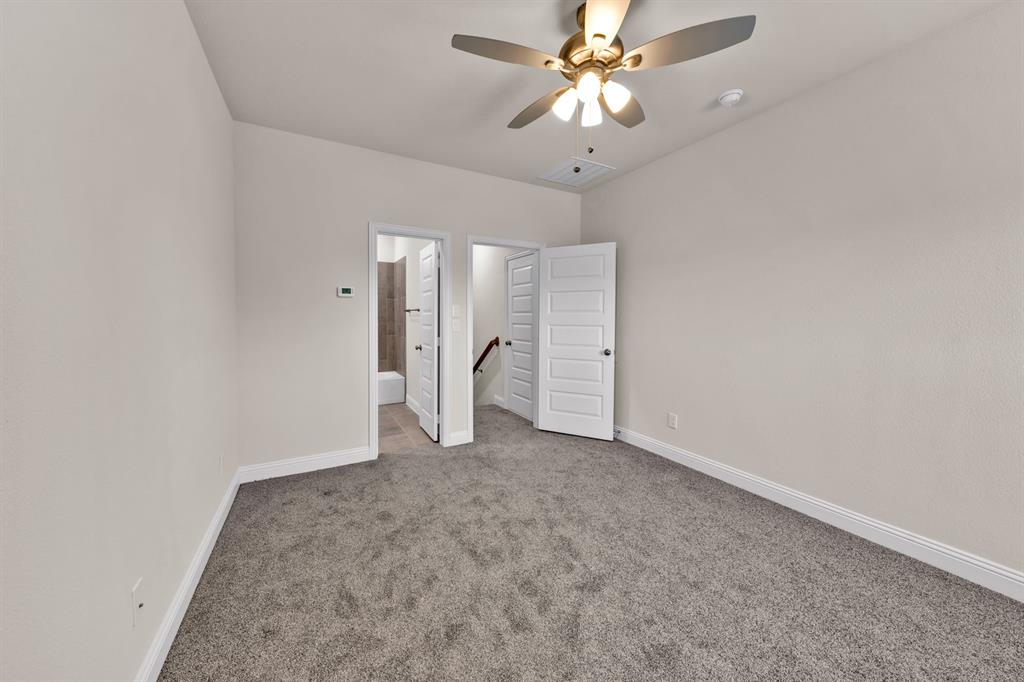 440 Steppe Property Photo 36