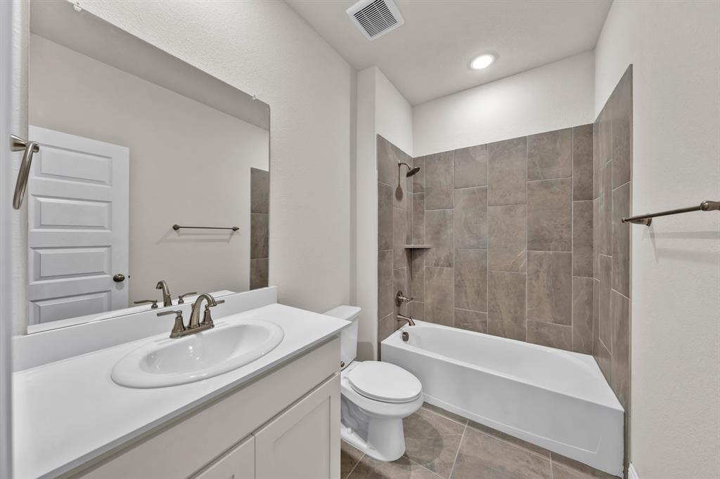 440 Steppe Property Photo 37