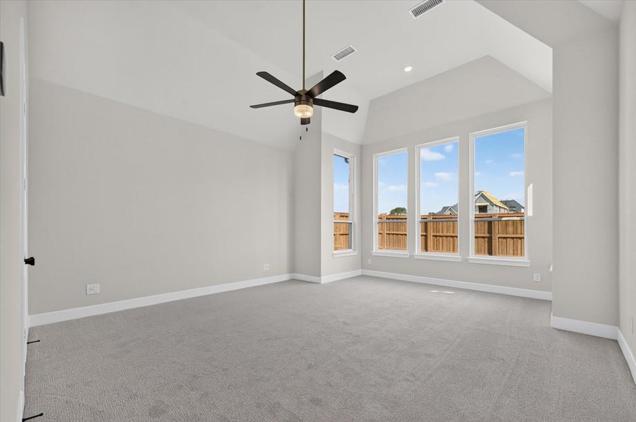 1820 Acoma Way Property Photo 11