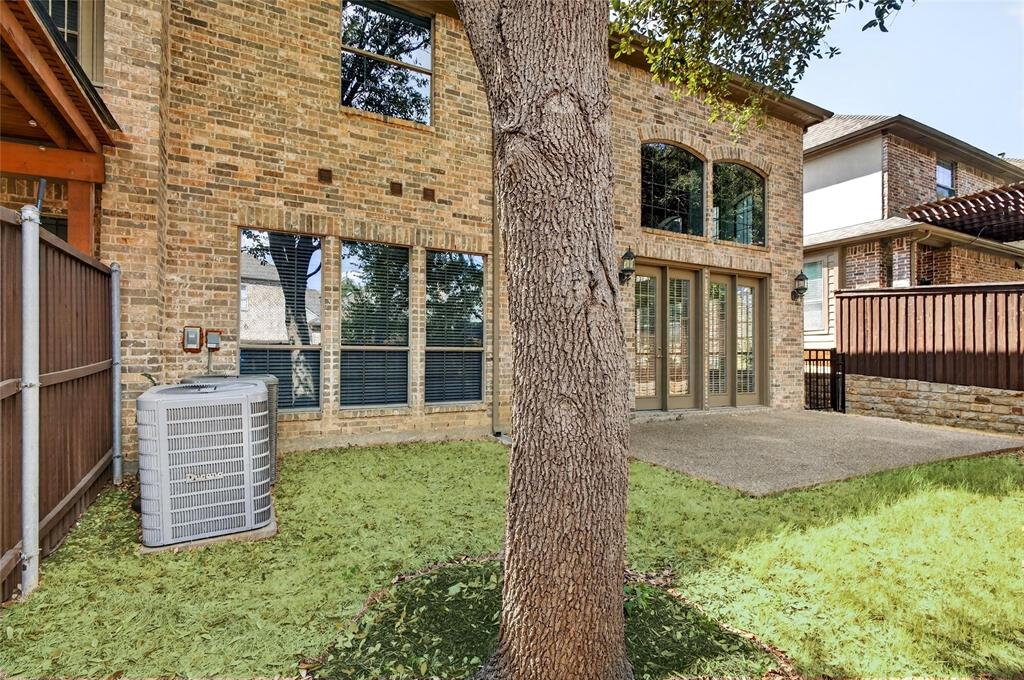2388 Greymoore Drive Property Photo 30