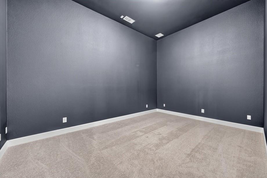 1816 Acoma Way Property Photo 20