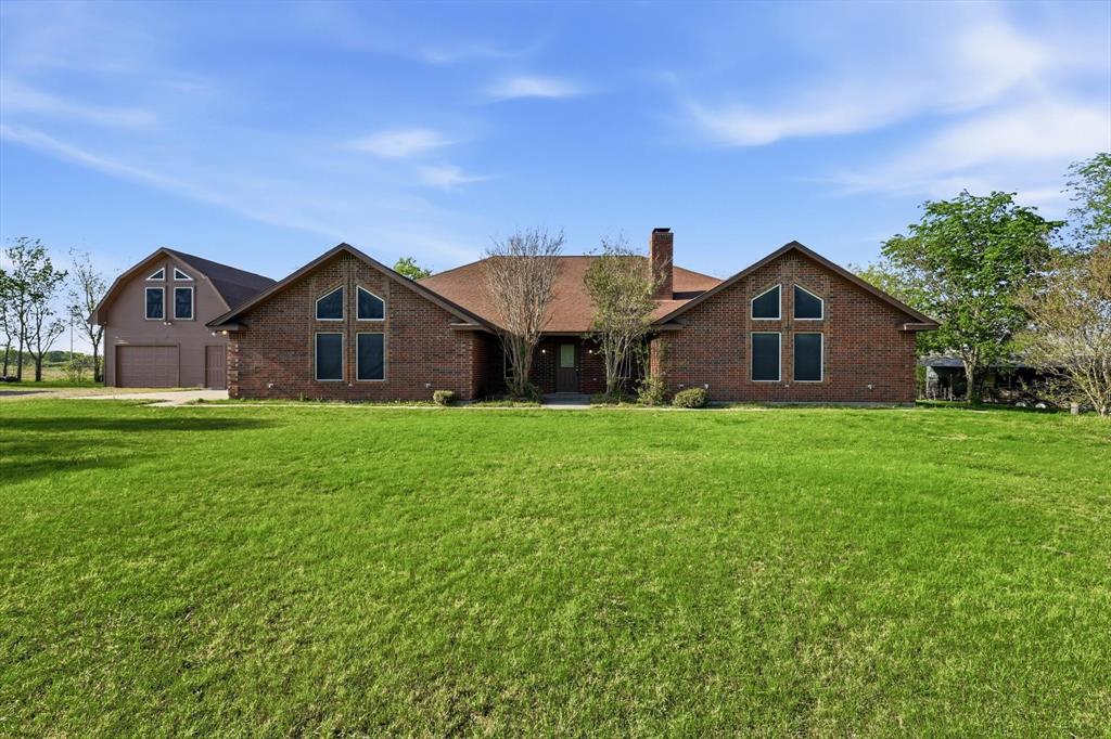 135 Private Road 2828 Property Photo 1