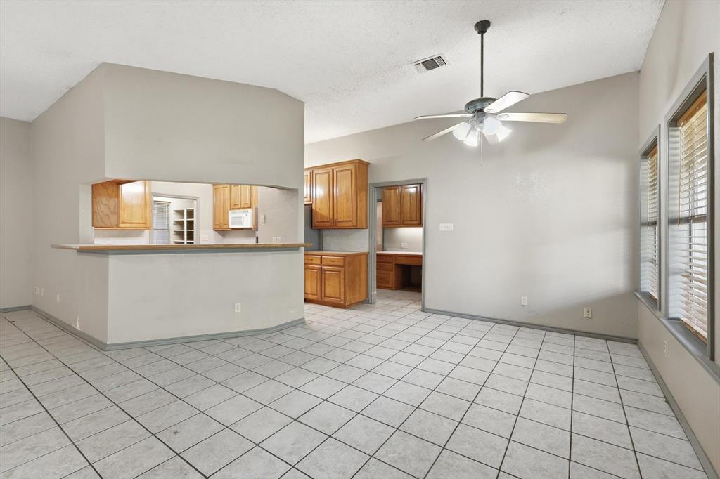 135 Private Road 2828 Property Photo 12