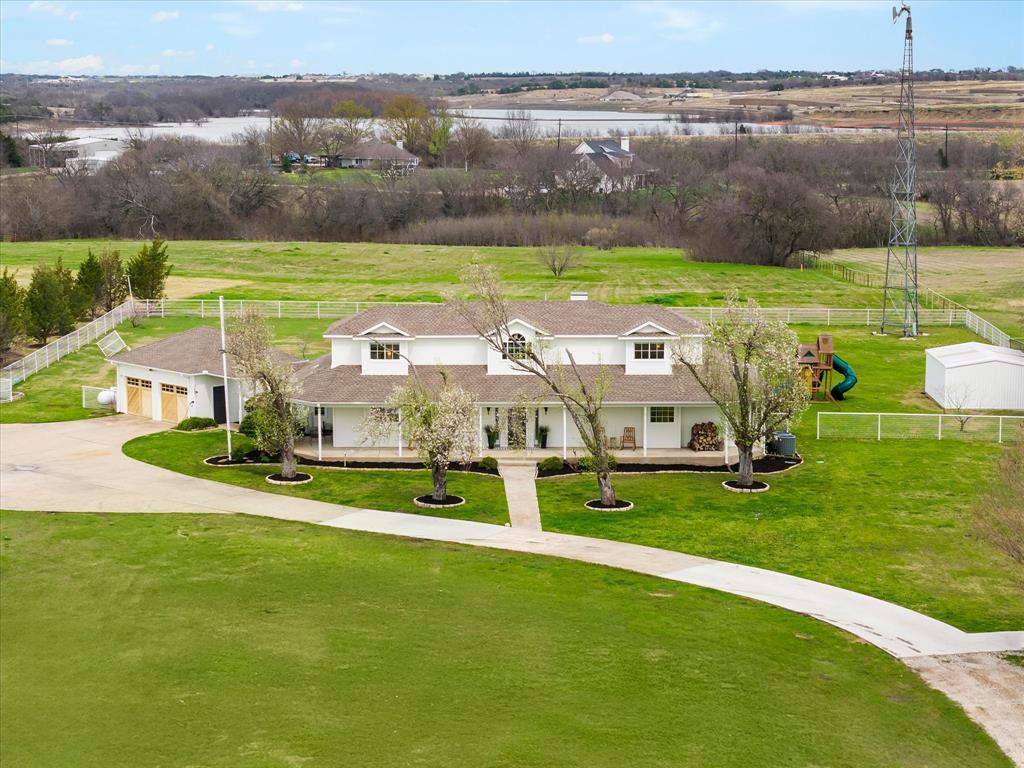 499 Mcdonald Road Property Photo 4