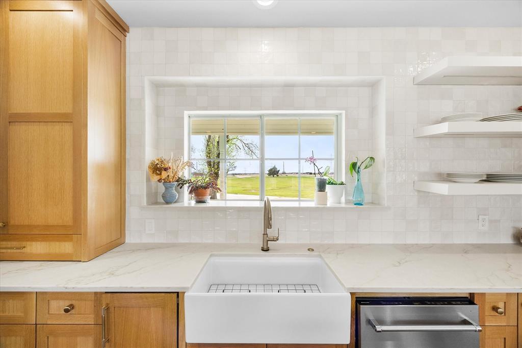 499 Mcdonald Road Property Photo 17