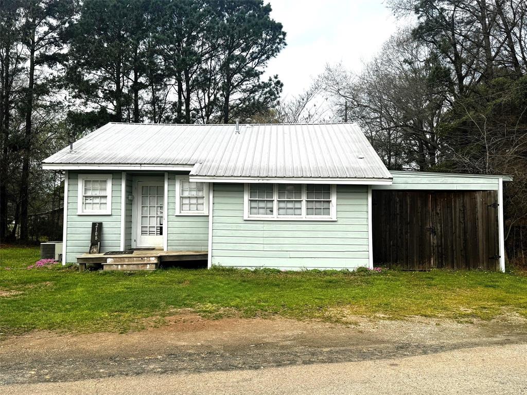 2108 Cr 4110 Property Photo 1