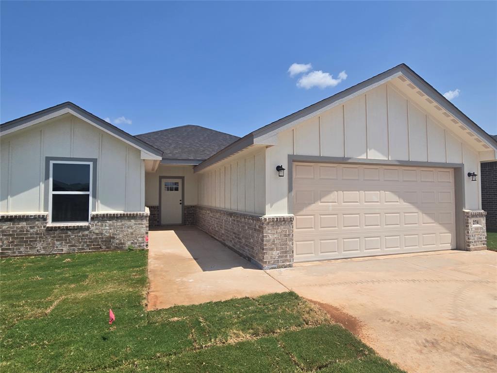 274 Waterloo Drive Property Photo 1
