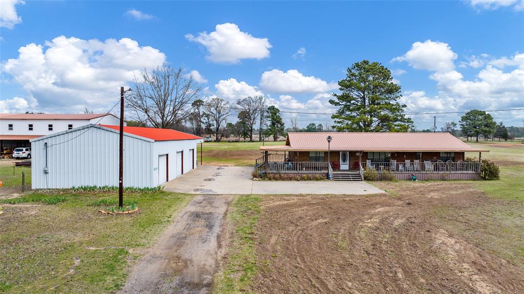 2964 Fm 2120 Property Photo 4