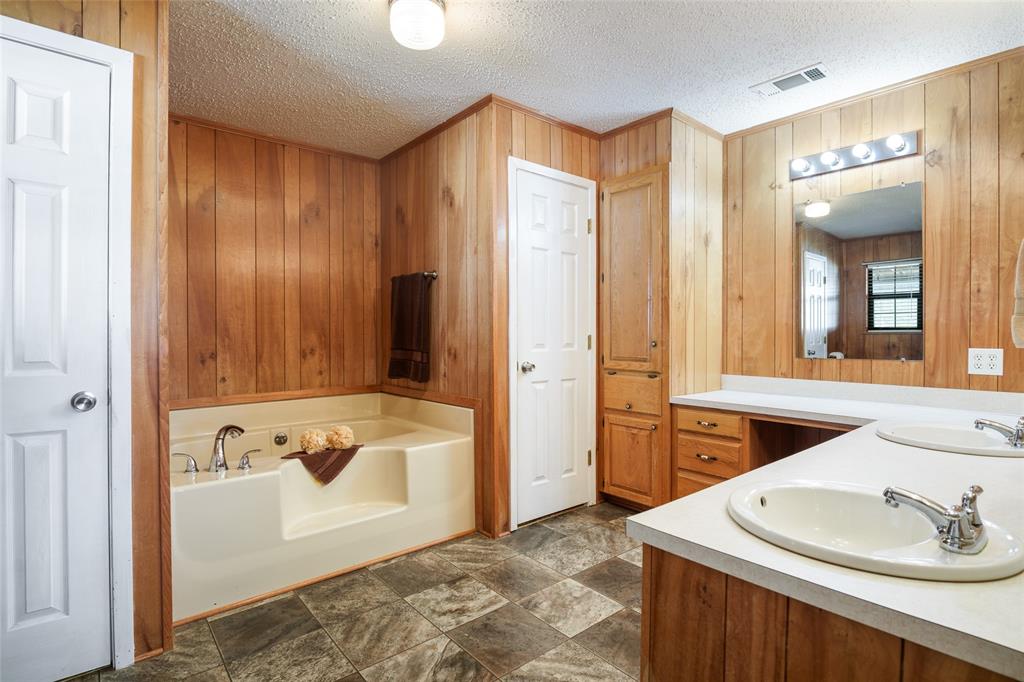 2964 Fm 2120 Property Photo 14