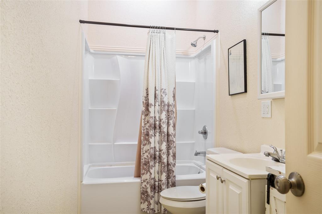 2964 Fm 2120 Property Photo 32