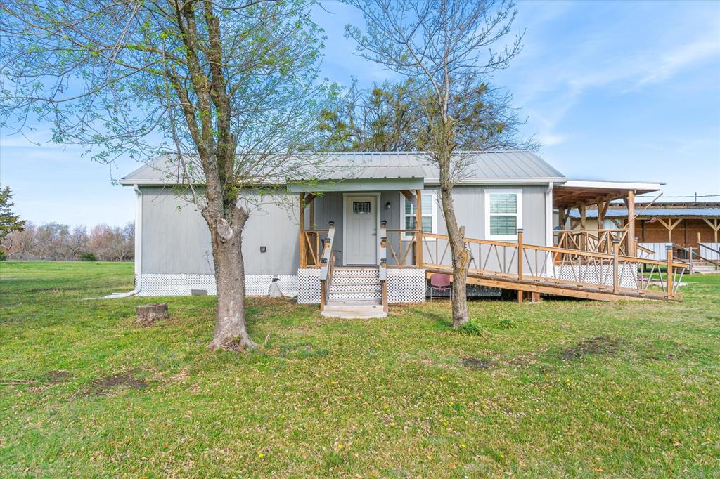7040 County Road 131b Property Photo 1