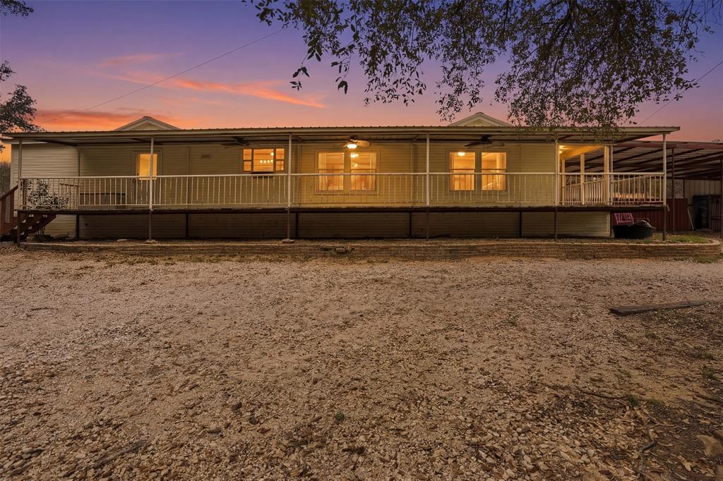 557 Farm To Market 3003 Property Photo 2
