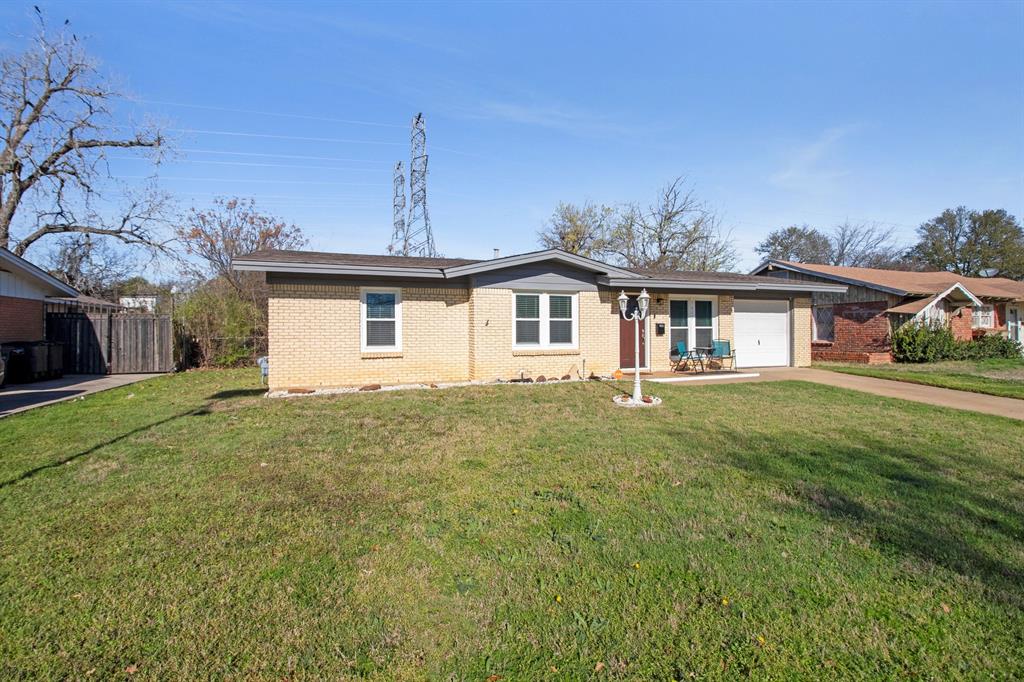 1616 Grantland Circle Property Photo 1