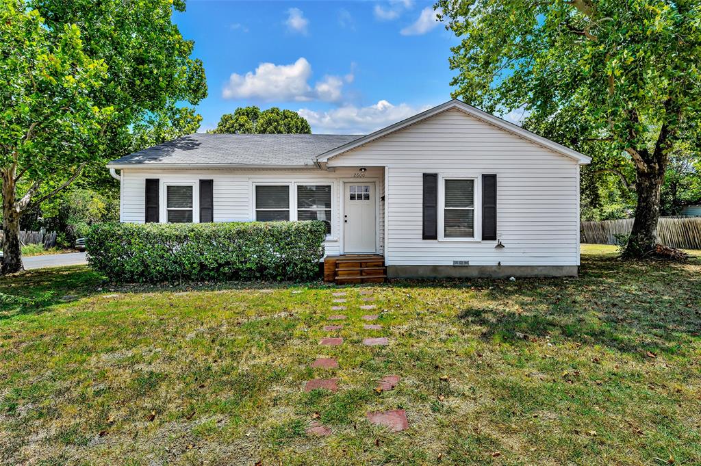 2800 Mckenzie Avenue Property Photo 1