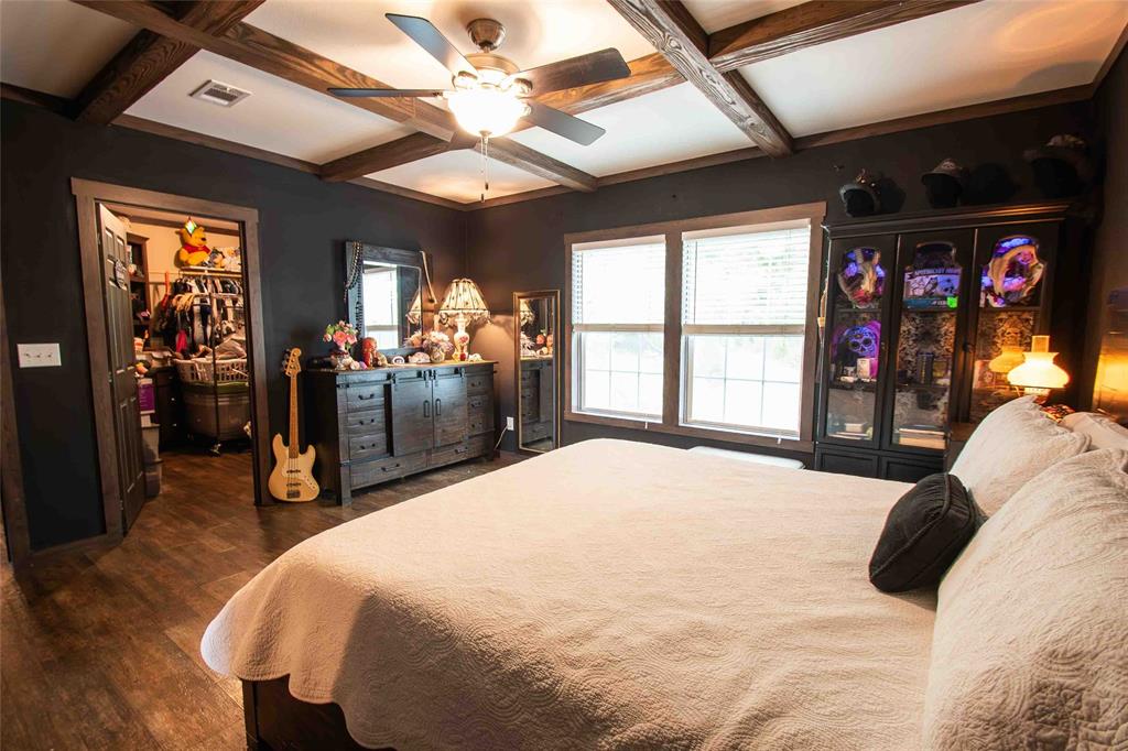 1062 Hickory Hills Drive Property Photo 8