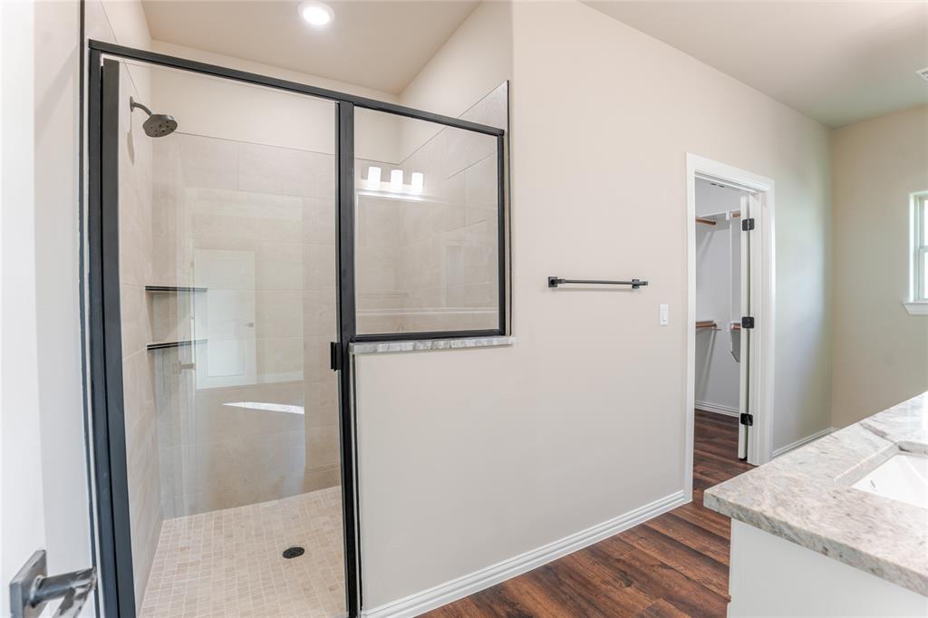 9213 Parkview Circle Property Photo 15