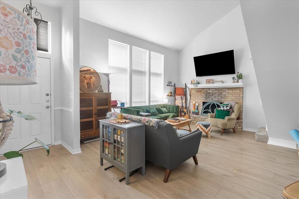 1804 Bristol Cove Property Photo 4