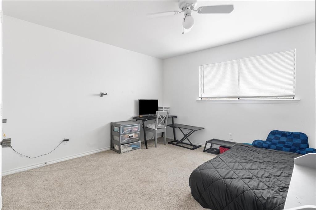1804 Bristol Cove Property Photo 17