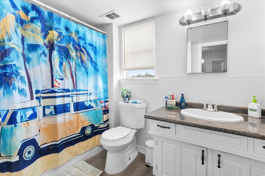 1804 Bristol Cove Property Photo 18
