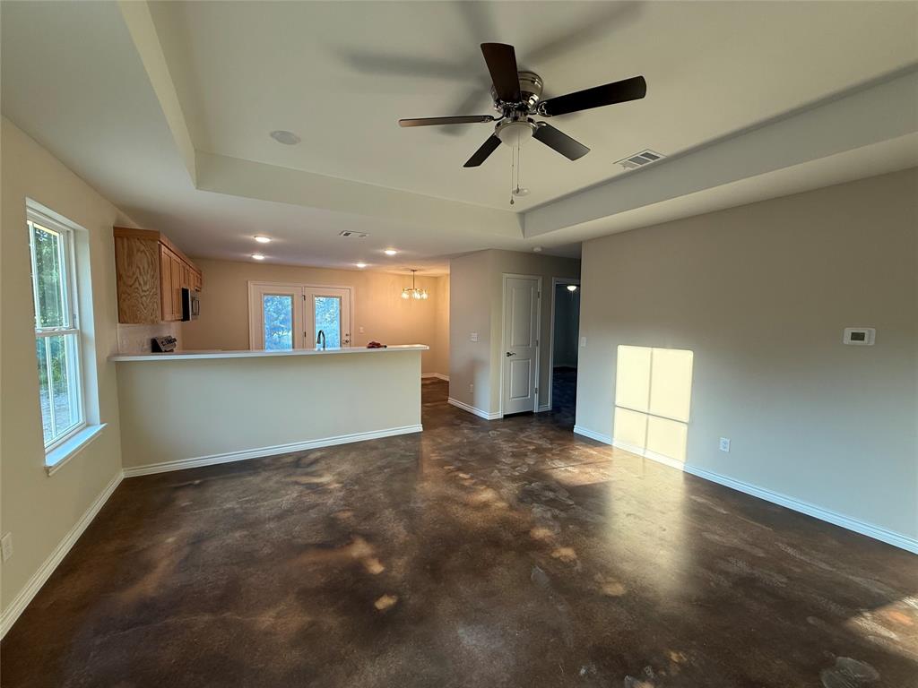 1710 E Avenue J Property Photo 4