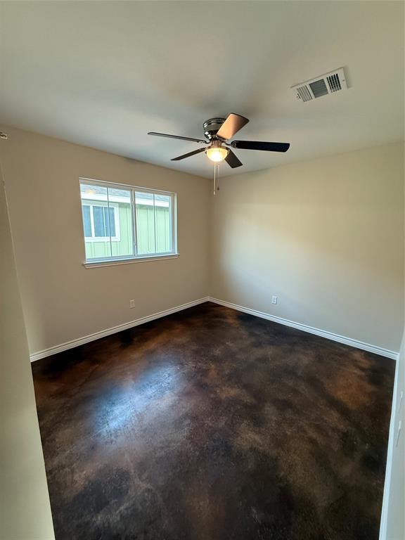 1710 E Avenue J Property Photo 6