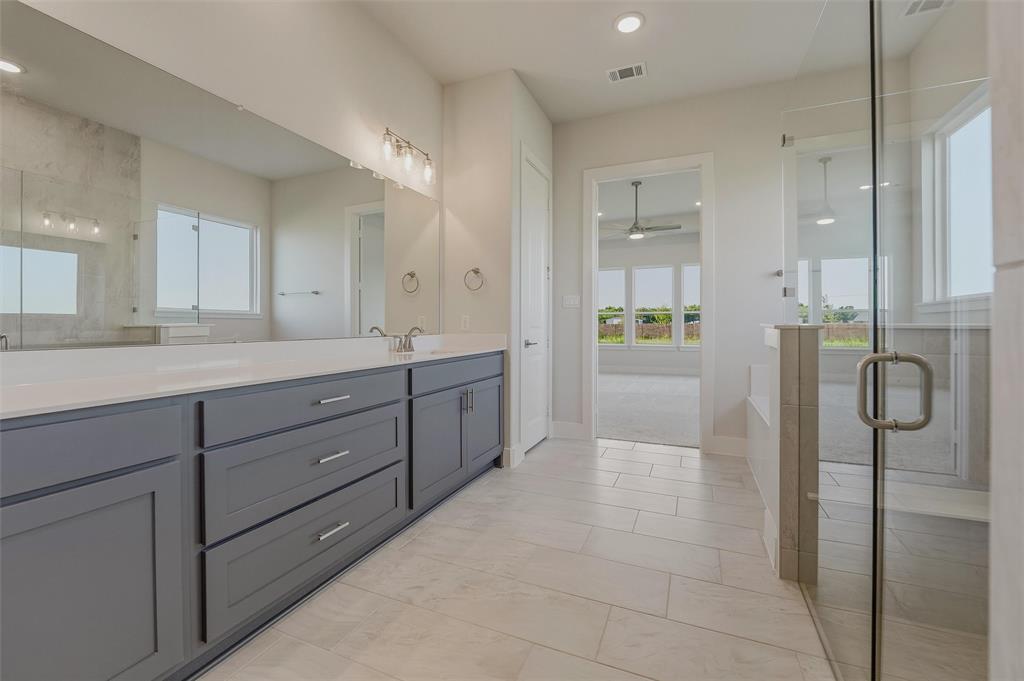 12213 Crystal Drive Property Photo 17