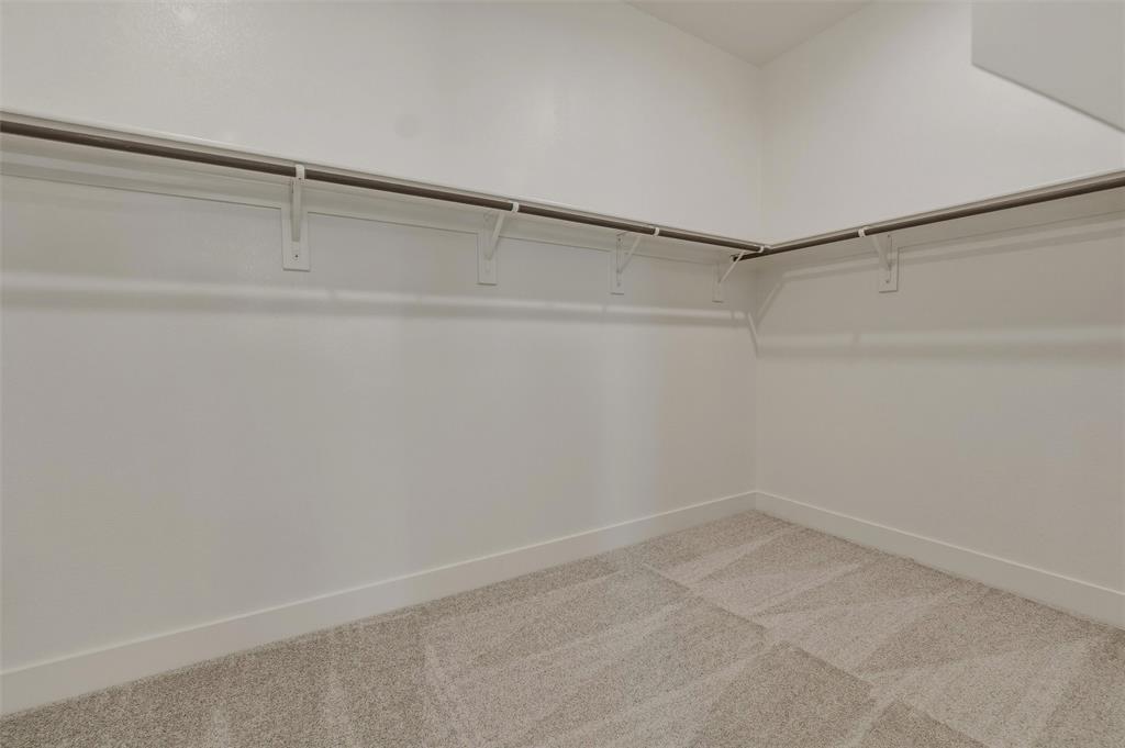 12213 Crystal Drive Property Photo 21