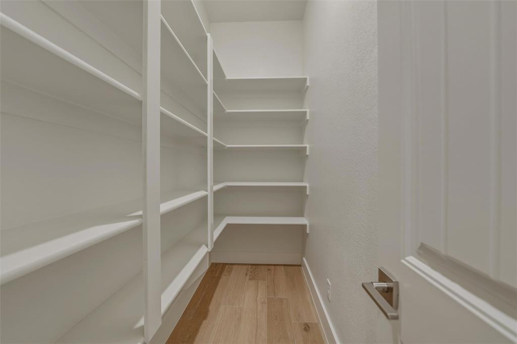 12213 Crystal Drive Property Photo 31