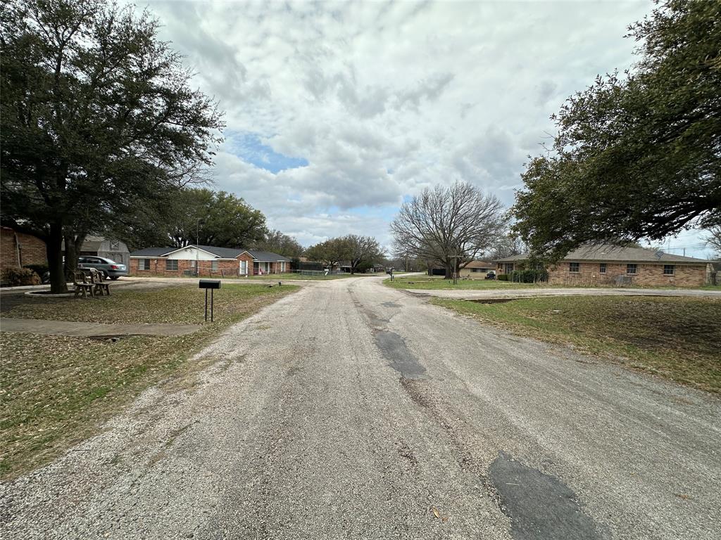 108 Beard Drive Property Photo 4